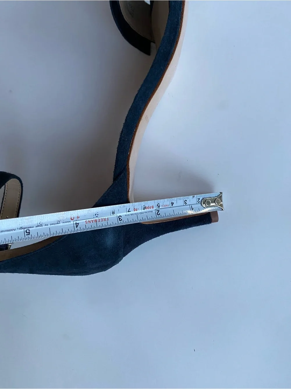 NWT Ann Taylor Navy blue Suede Ankle-Strap Bow kitten heel Sandals